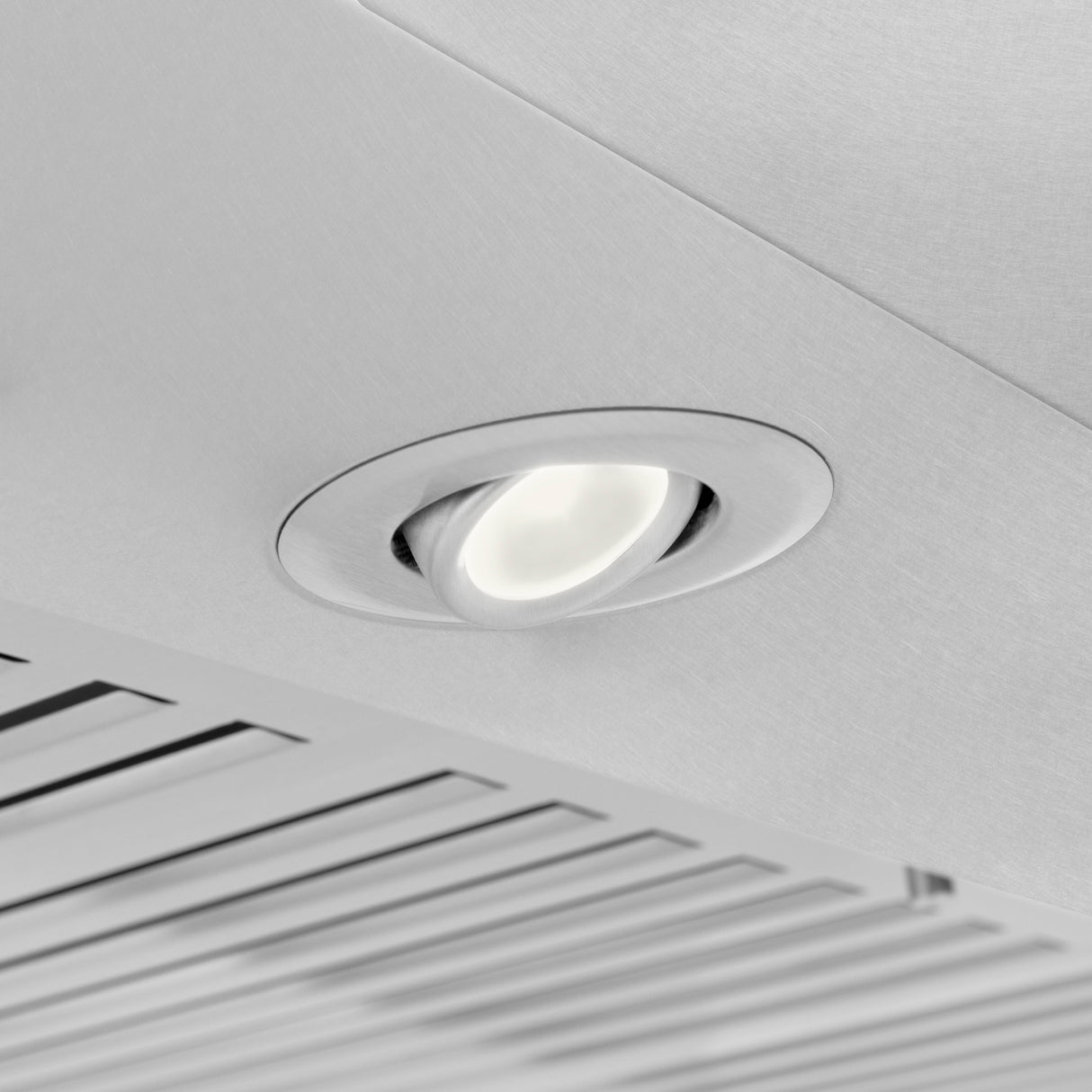 ZLINE 48" Ducted Wall Mount Range Hood in Fingerprint Resistant Stainless Steel (8KF2S-48)