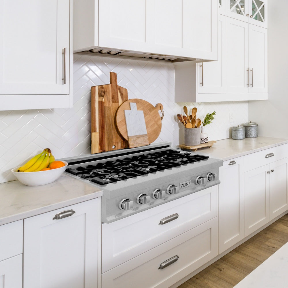 ZLINE 30 in. Legacy Gas Rangetop with 4 Burners and Porcelain Cooktop in Satin Stainless Steel (RTS-30)