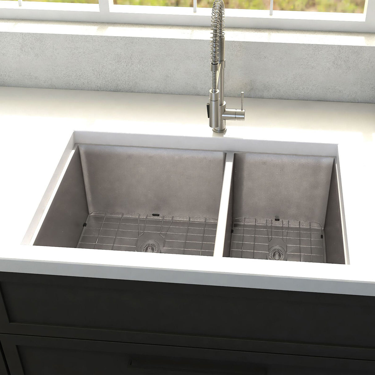 ZLINE 33 in. Chamonix Undermount Double Bowl Stainless Steel Kitchen Sink with Bottom Grid (SR60D-33)