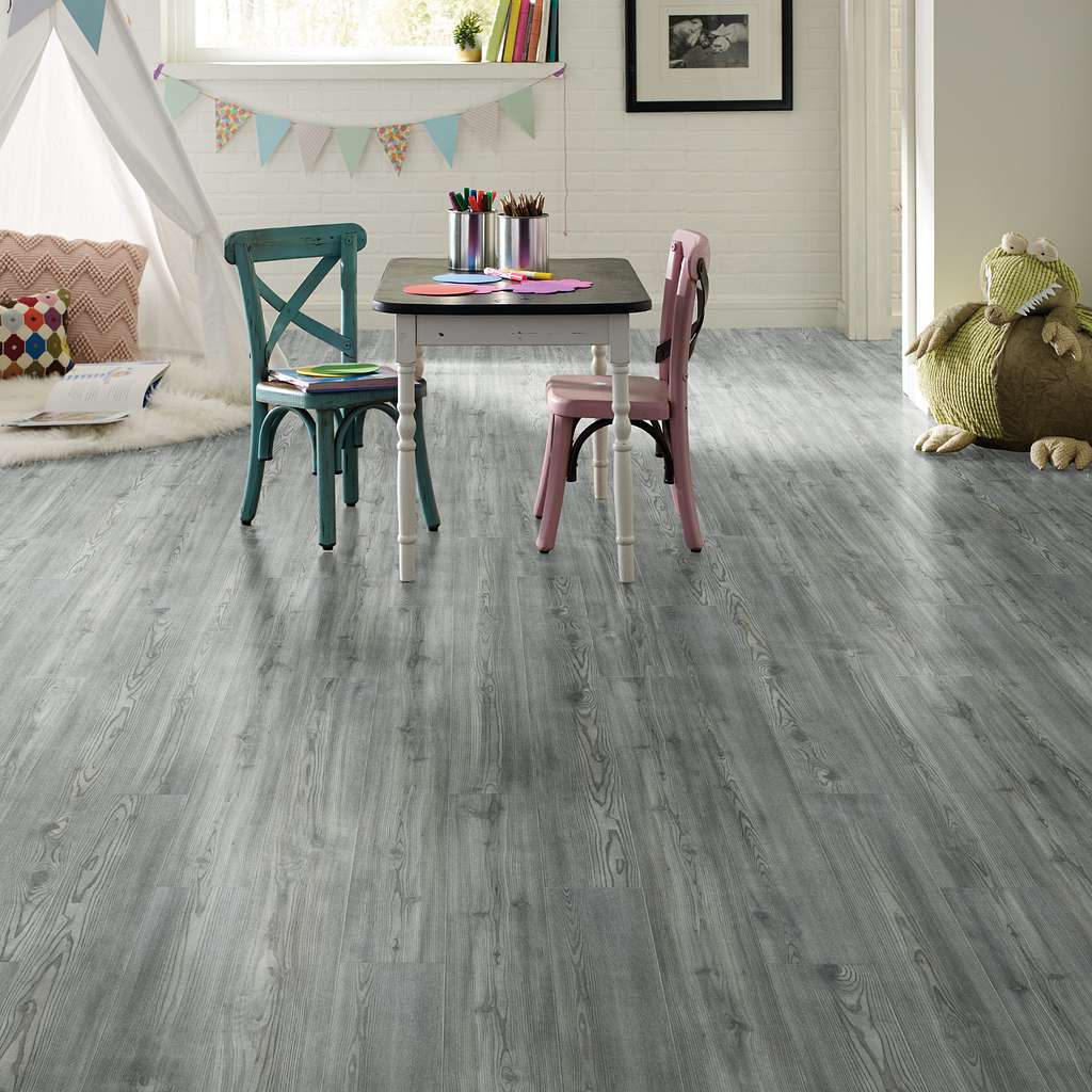Shaw Floorte Pro Paragon 7" Plus 1020V-05052 Fresh Pine SPC Vinyl Flooring 7" X 48" X 5.5 mm Thickness (18.91 SF/CTN)