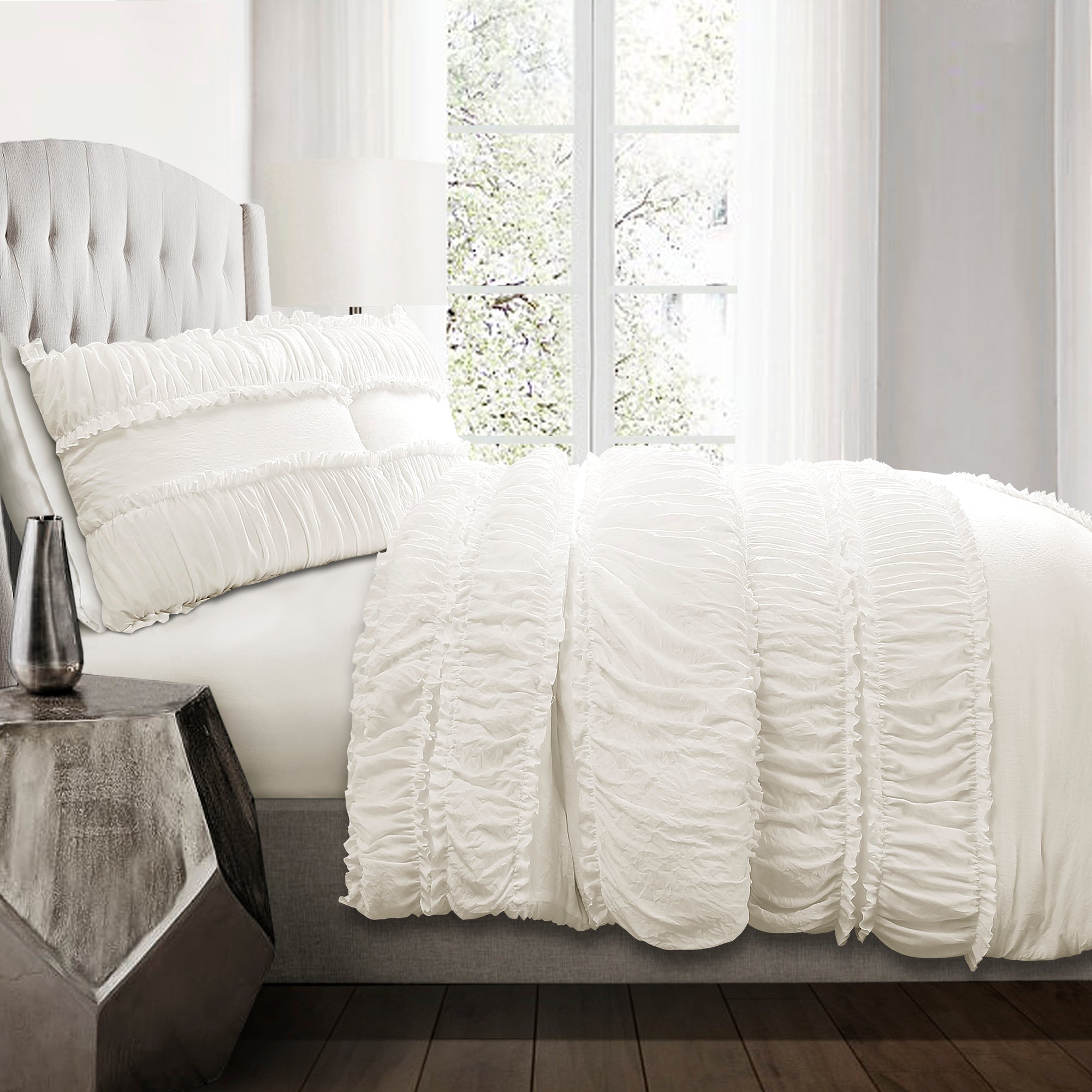 Nova Ruffle Comforter White 3Pc Set