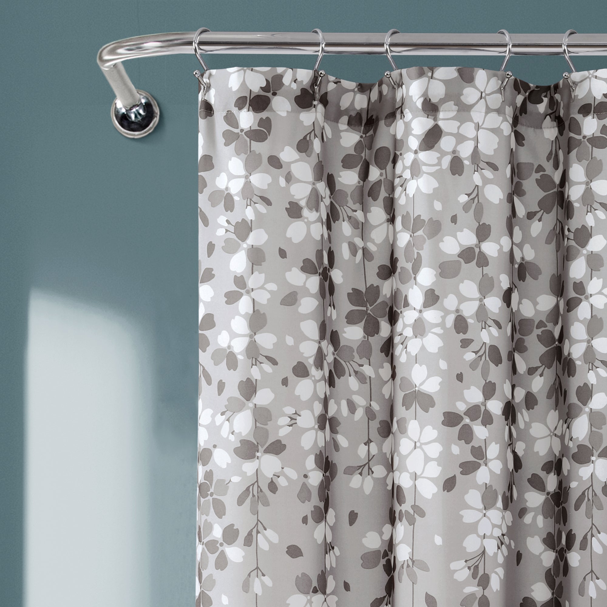 Single shower store curtain