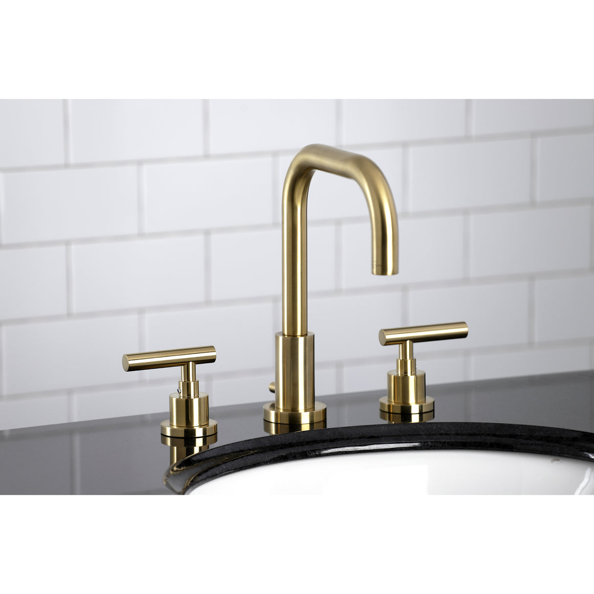 Manhattan Widespread Bathroom Faucet with Brass Pop-Up