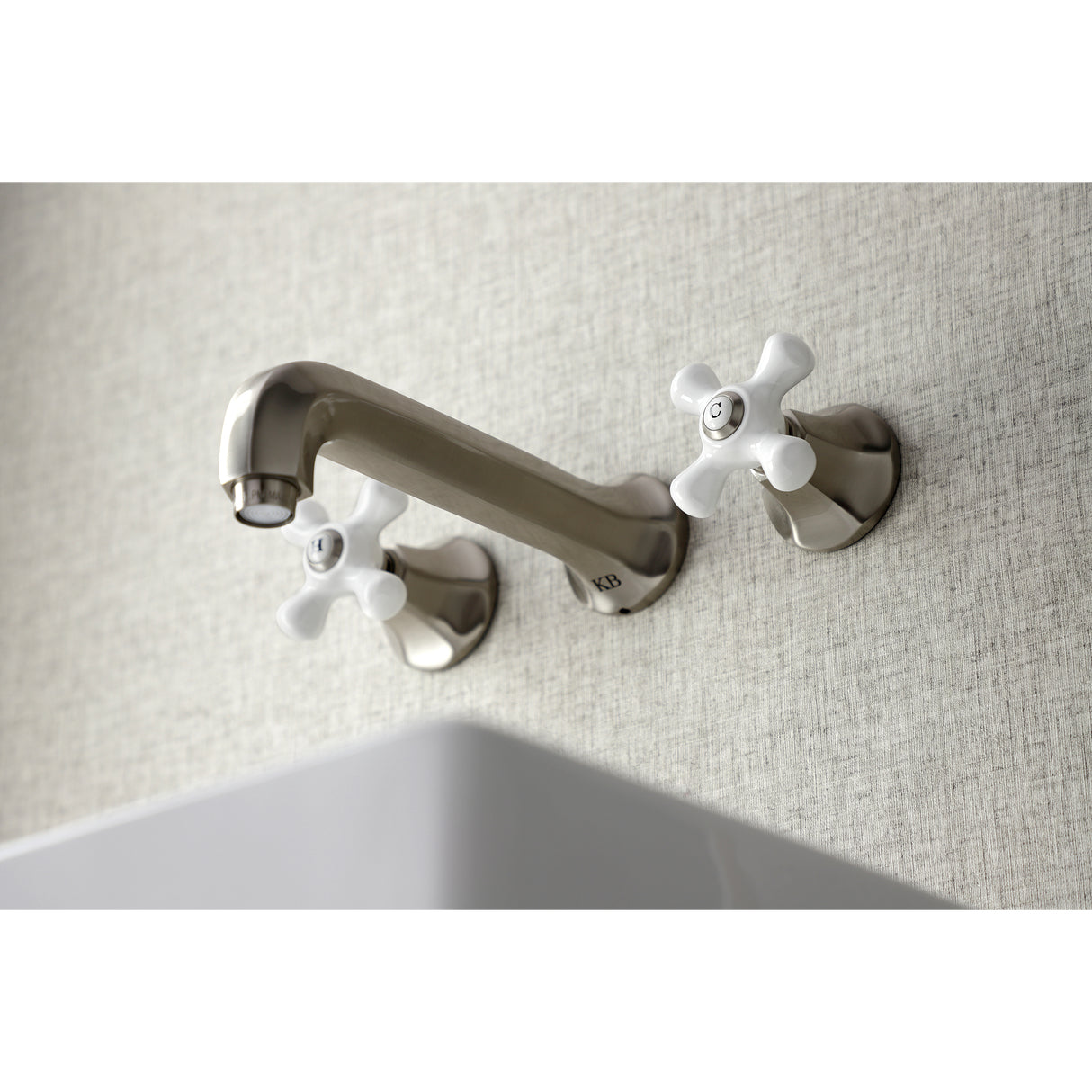 Metropolitan 2-Handle Modern Wall Mount Bathroom Faucet