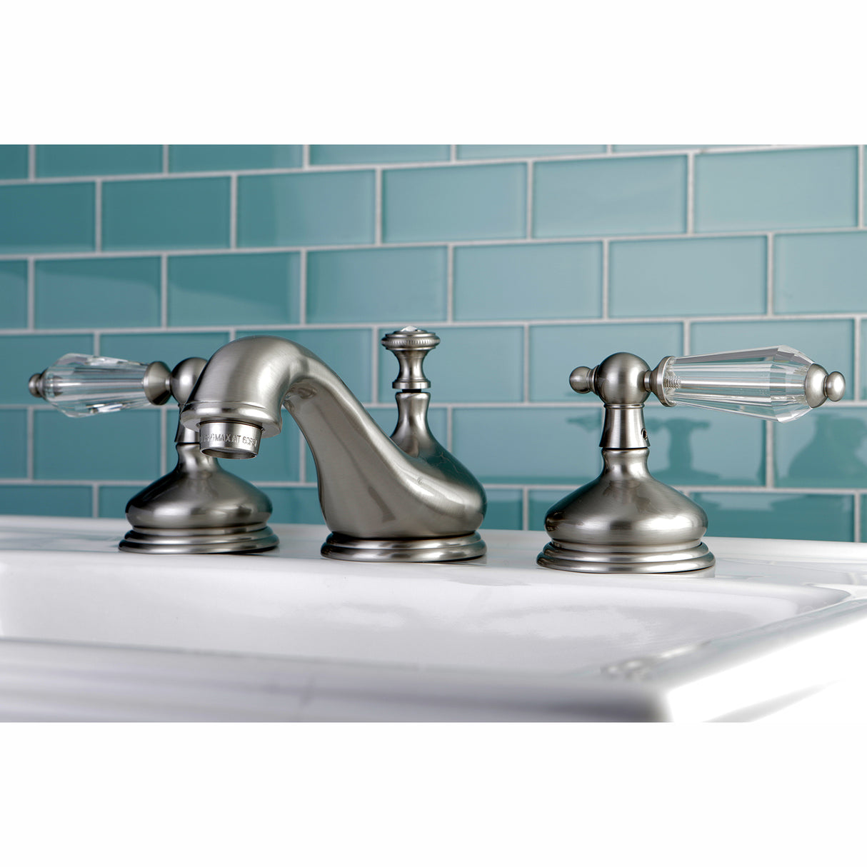 Wilshire Widespread 8 Inch Bathroom Faucet