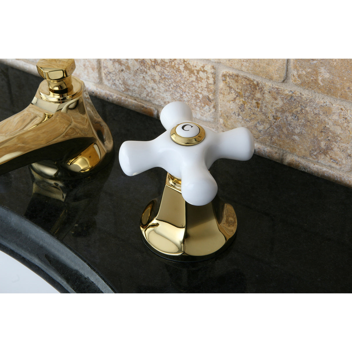 Metropolitan 8 Inch Widespread Traditional Bathroom Faucet