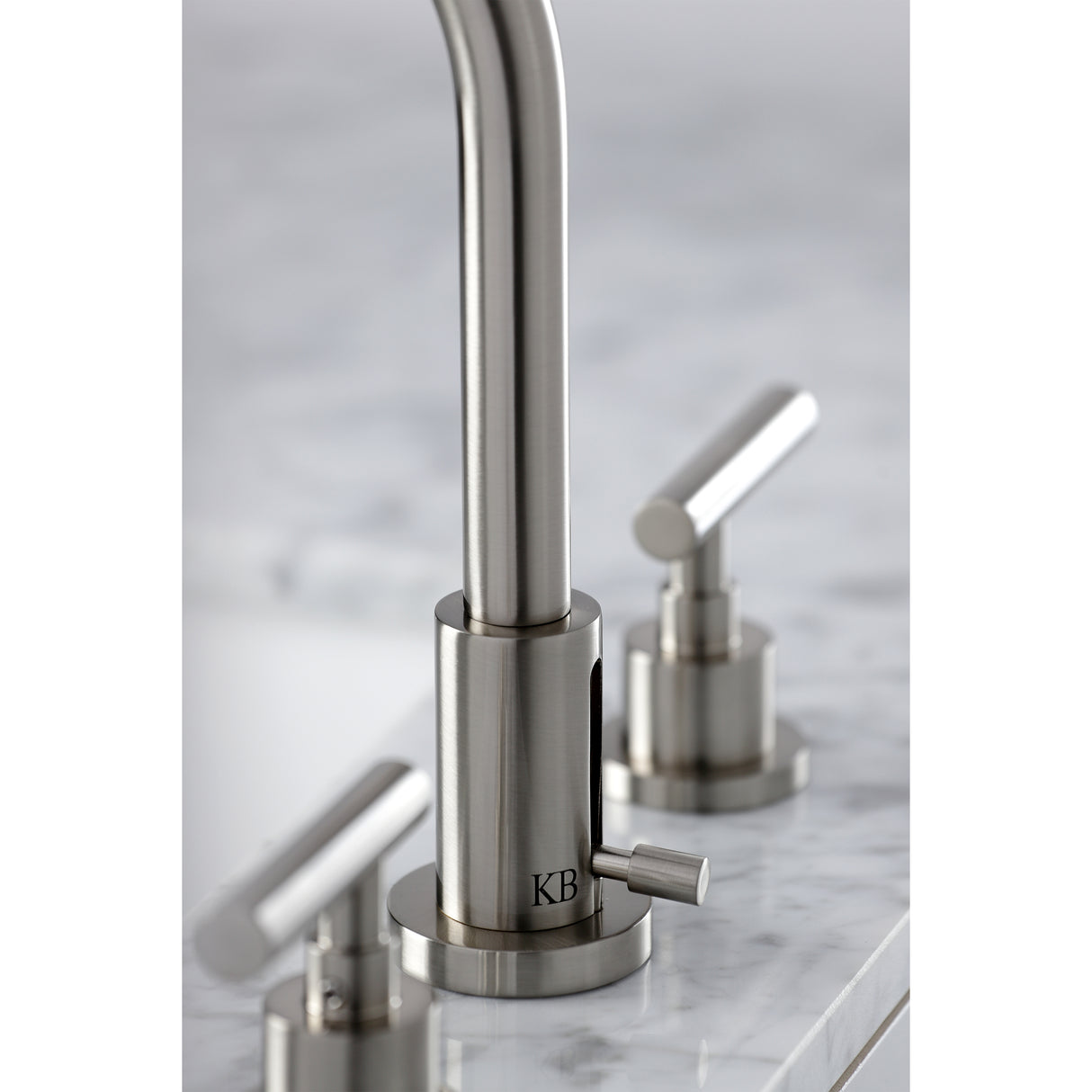 Modern Widespread Bathroom Faucet with Brass Pop-Up