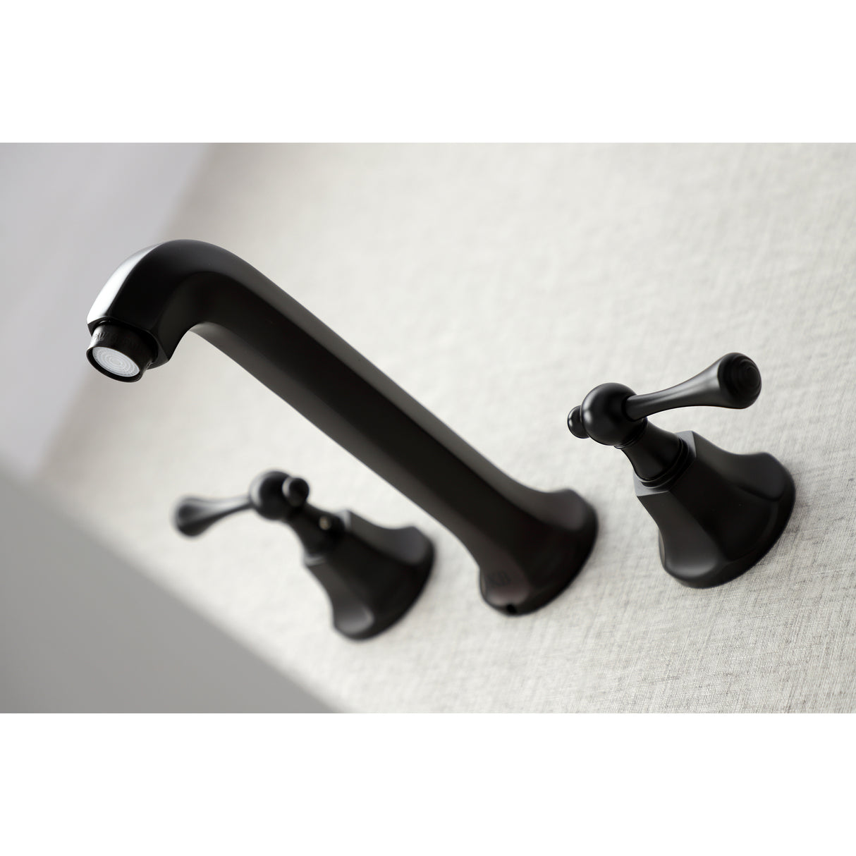 Metropolitan Modern Style Wall Mount Bathroom Faucet