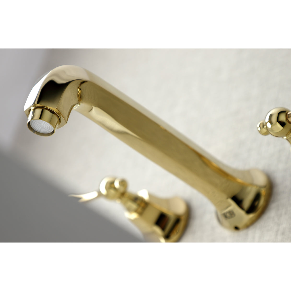 Metropolitan Modern Style Wall Mount Bathroom Faucet