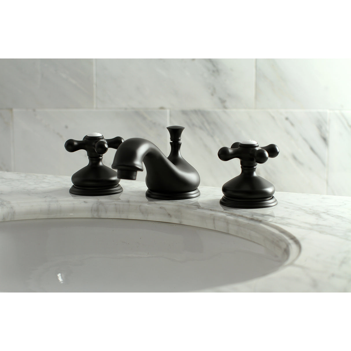 Heritage Traditional 8 inch Widespread Bathroom Faucet