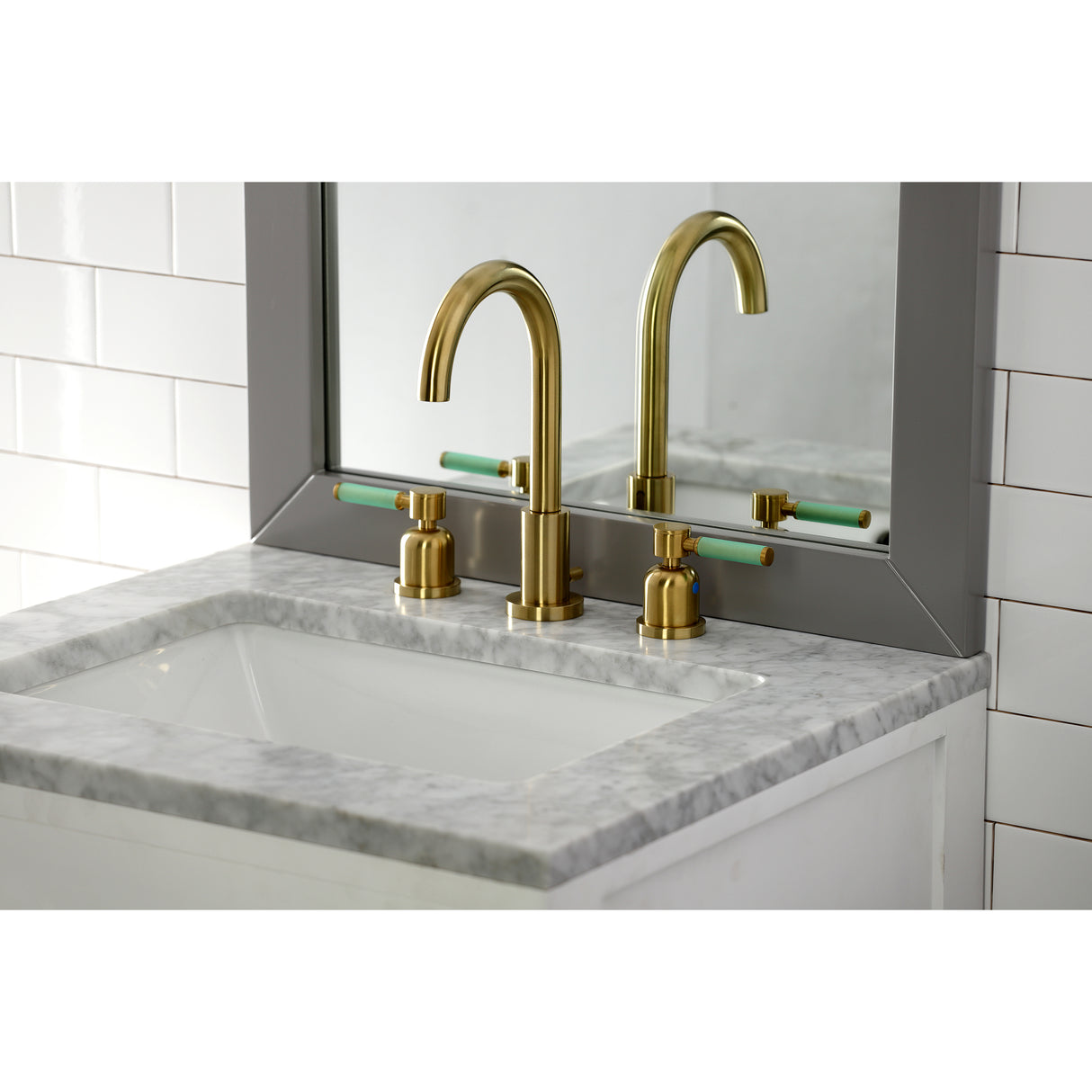 Kaiser Modern Widespread Bathroom Faucet