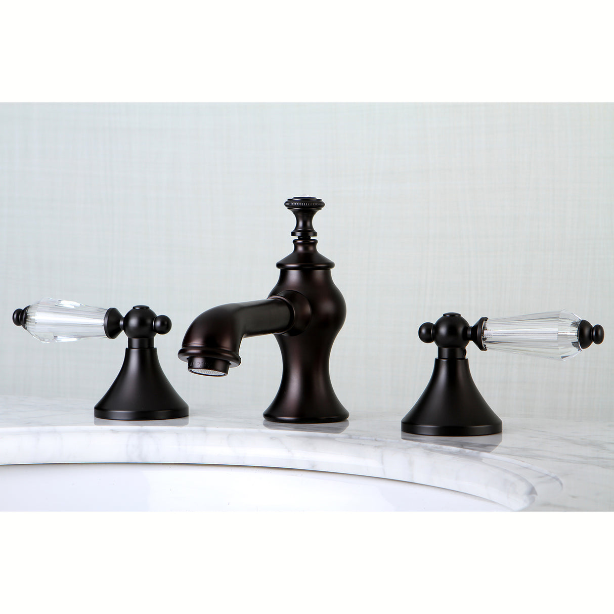 Wilshire Widespread 8 Inch Traditional Bathroom Faucet