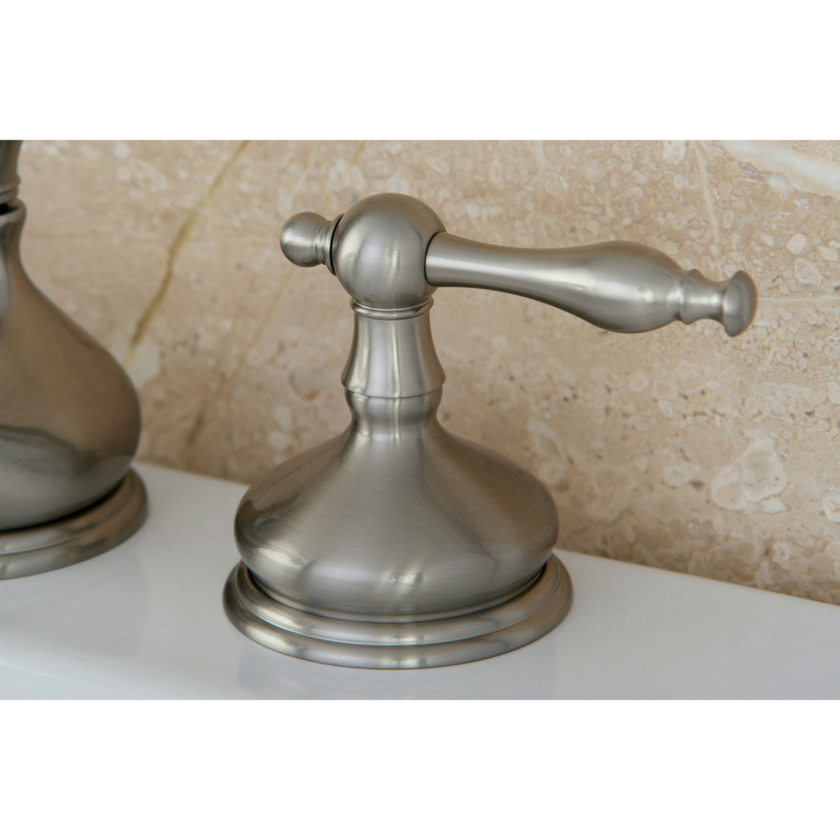 Heritage 8 inch Widespread Bathroom Faucet