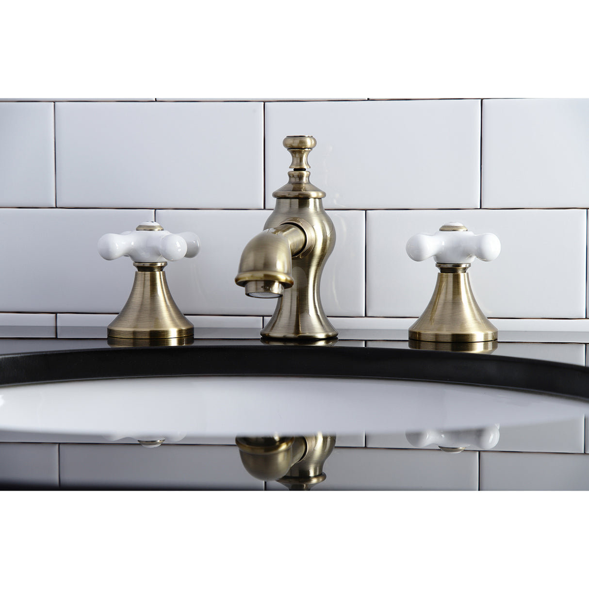 Vintage 8 inch Widespread Bathroom Faucet