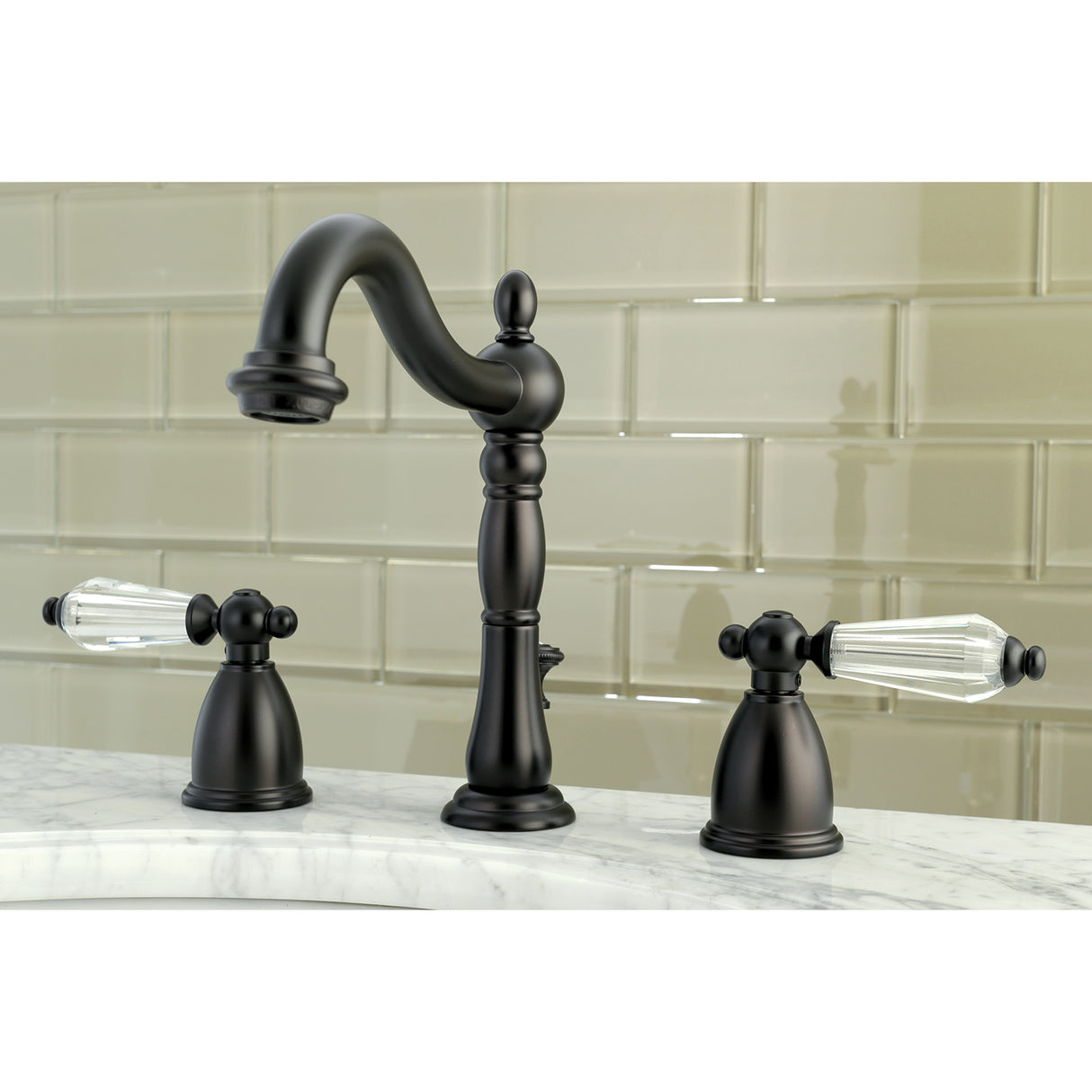 Wilshire 8" Widespread Bathroom Faucet, In 6.1" Spout Reach