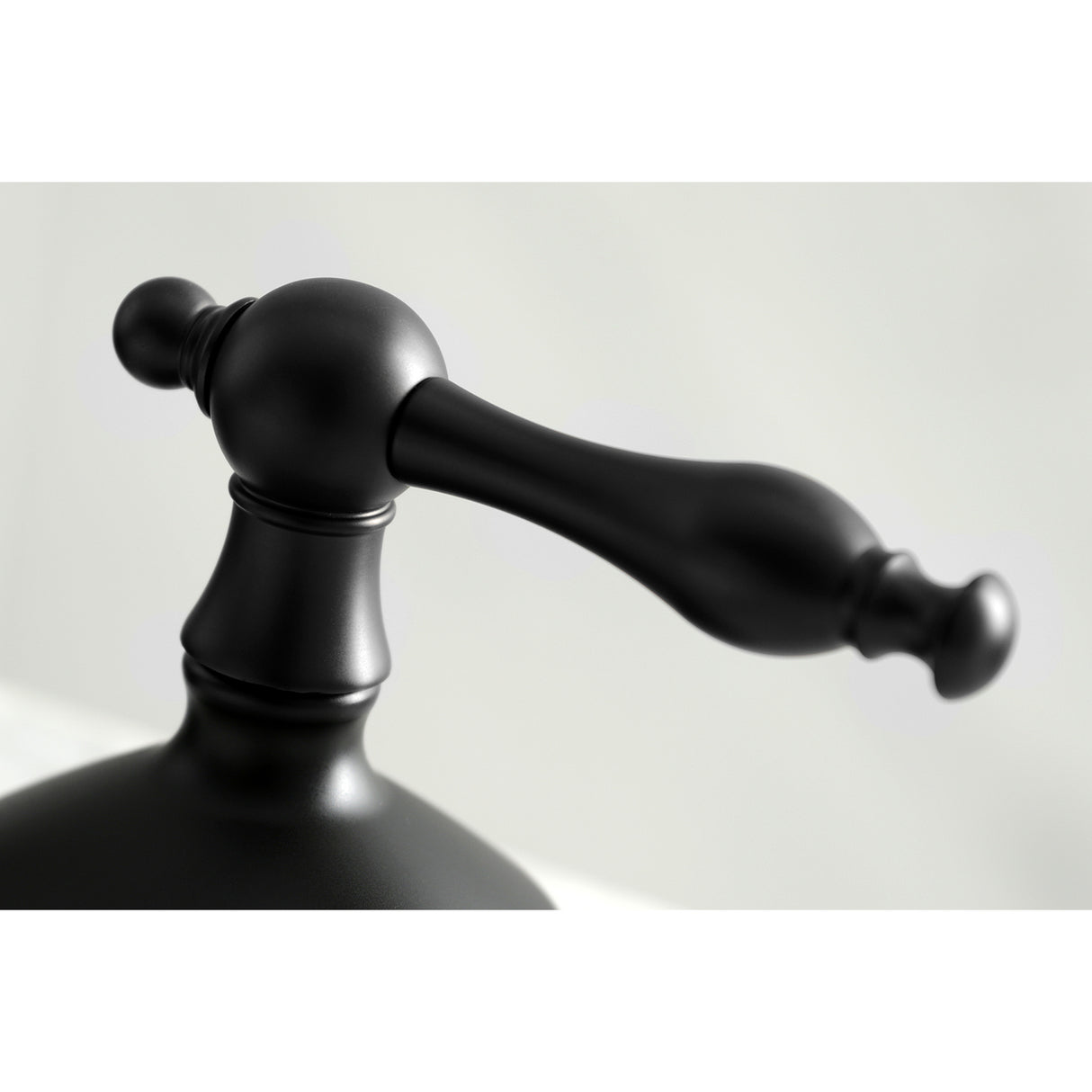 Heritage 8 inch Widespread Bathroom Faucet