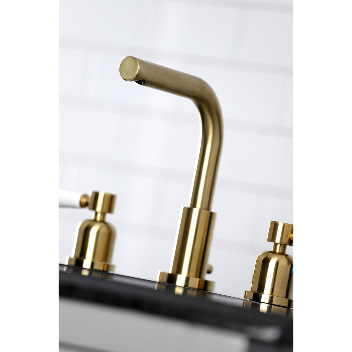 Paris Modern Widespread Bathroom Faucet, 8 Inch