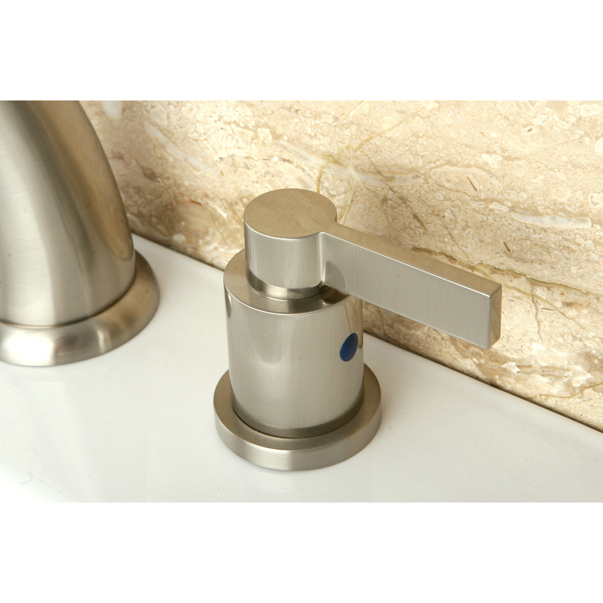 NuvoFusion 8 inch Modern Widespread Bathroom Faucet