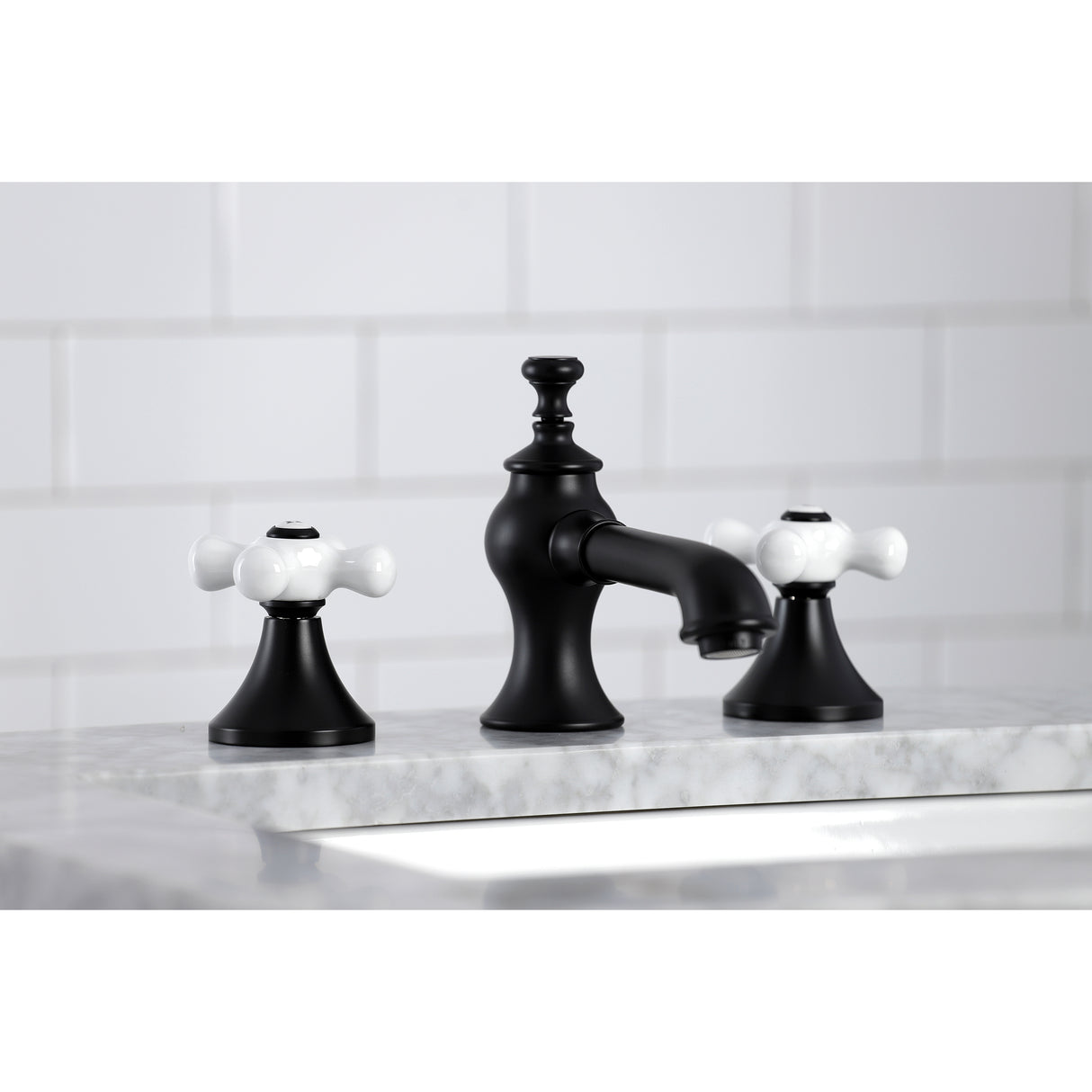 Vintage 8 inch Widespread Bathroom Faucet