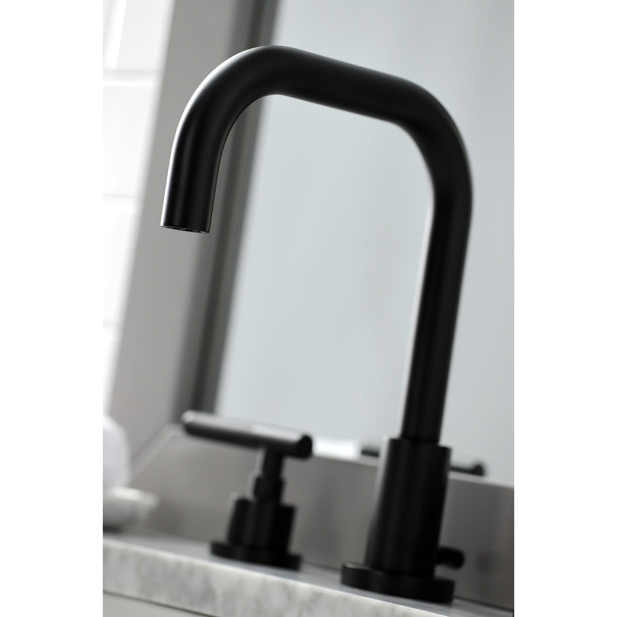 Kaiser Widespread Bathroom Faucet with Brass Pop-Up